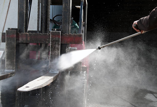 Best Machinery and Equipment Cleaning  in Indianola, MS
